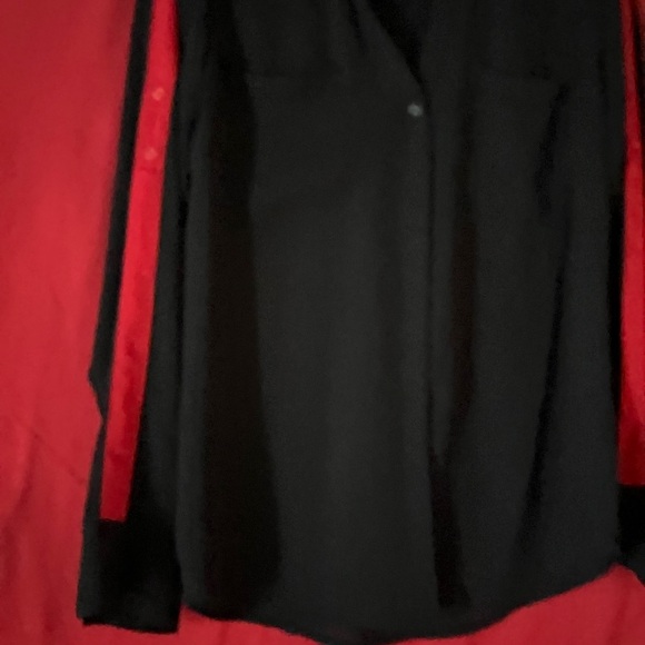 Express Black with Red Slim Fit Blouse - Picture 3 of 5